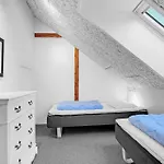 Holiday home Lovely In With Kitchen Vorbasse
