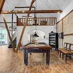 Semesterbostad Gorgeous In With Sauna