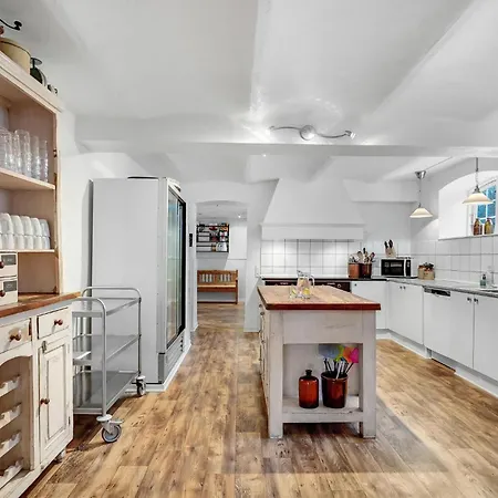 Lovely In With Kitchen * Vorbasse