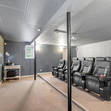 Lovely In With Kitchen